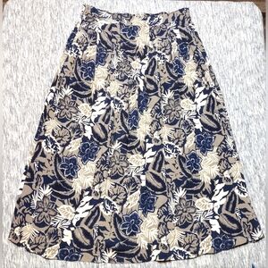 VTG Sag Harbor Navy&Cream Midi A-Line Lightweight Skirt W/Pockets, Size Medium